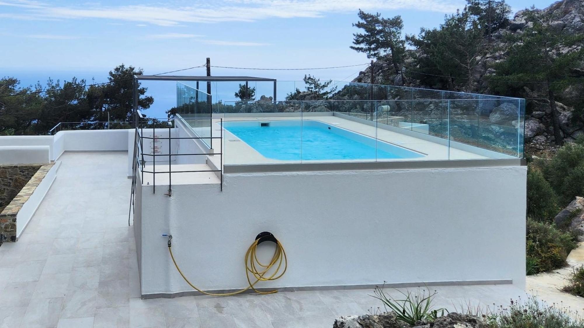Villa M - Villa With Private Pool And Yard Anatolí エクステリア 写真